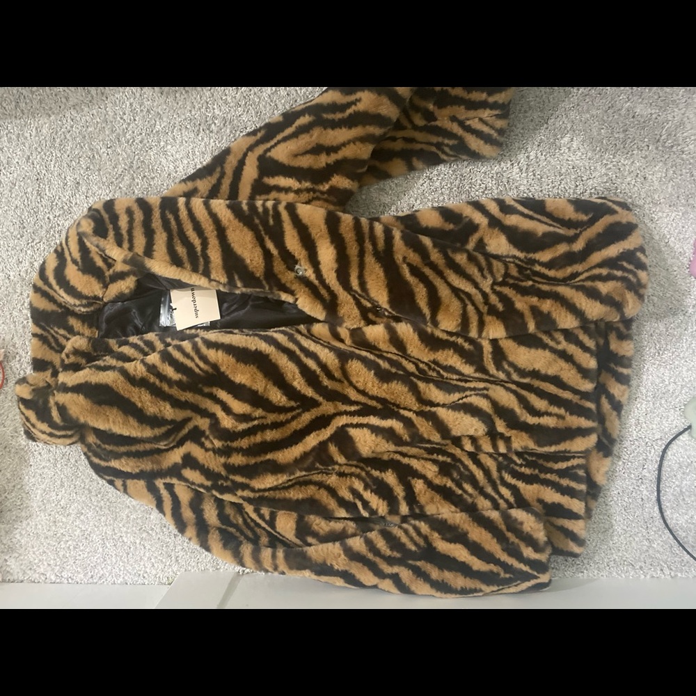 Super down coat